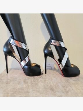 NWT NIB Louboutin Black Leather Silver Sequin Strappy Peep Toe Heels EU 38.5 US8